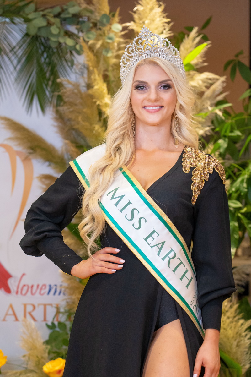 Emma Peralta, Model Miss Earth Slovenije 2020